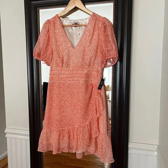 Express V Neck Wrap A line Ruffle Dress Size Petite Small - Picture 1 of 4
